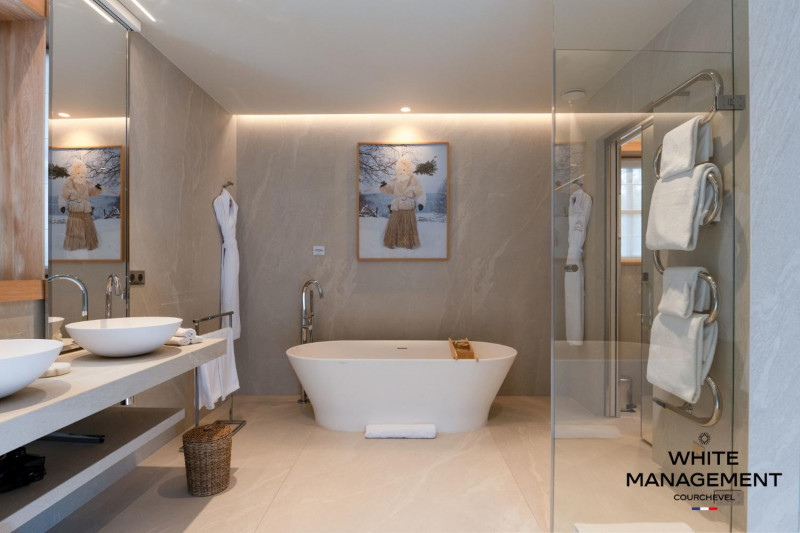 lofsnow-chalet-14-people-courchevel-1850-bellec-te-1-11-1464100