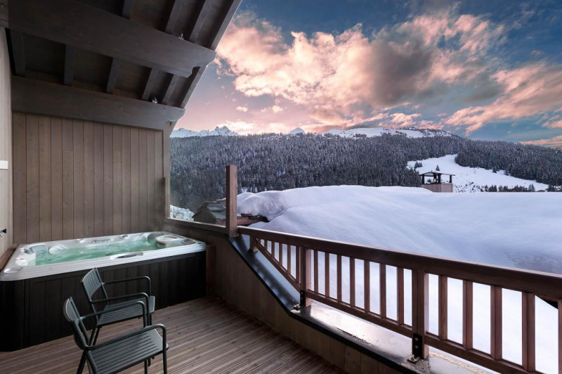 mammoth-jacuzzi-web-1147930