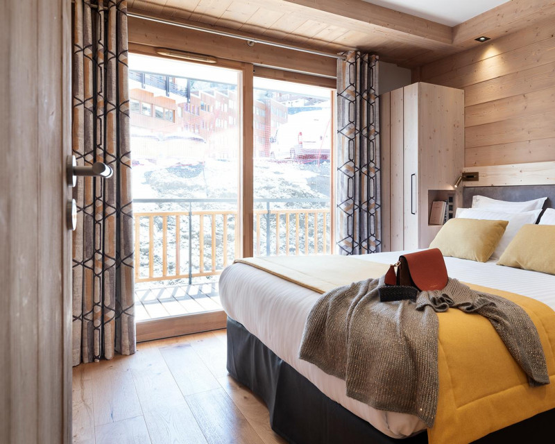 manaka-la-plagne-3p6conf-bedroom-776042