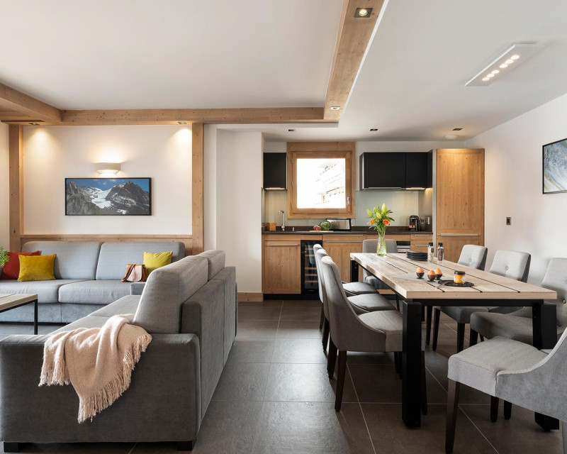 manaka-la-plagne-4p8-open-plan-kitchen-776076