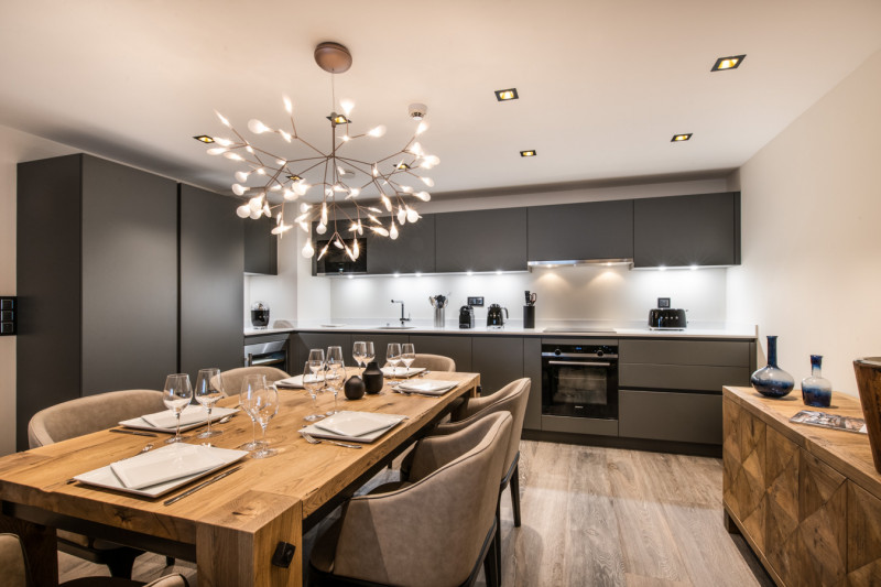 manali-lodge-dablam-dec19-02-761073