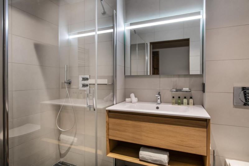 manali-lodge-gyala-dec19-08-761093