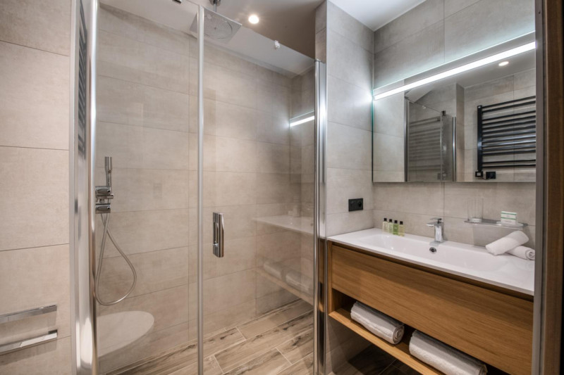 manali-lodge-nanda-janv20-04-768581