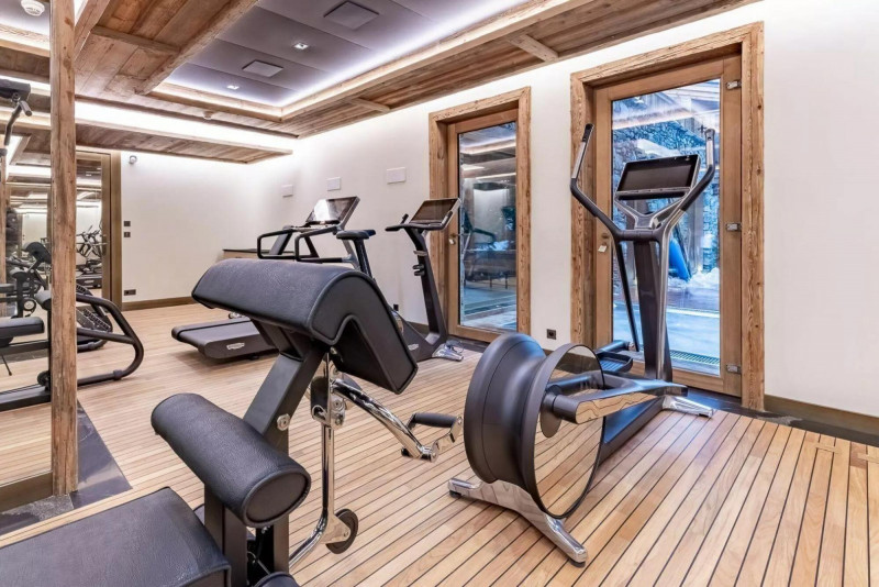 photos-bien-2120-gymnasium-in-nord-resort-spa-fitness-at-ultima-courchevel-beleveadeare-1450310