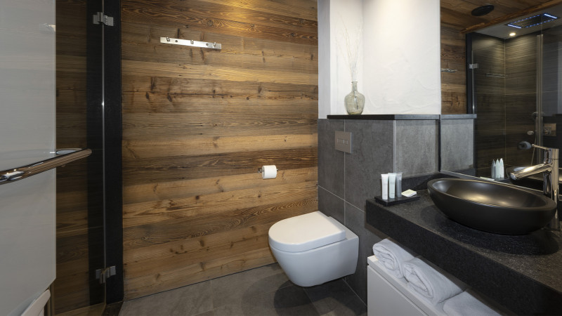 salle-de-douche-appartement-residence-cristal-de-jade-mgm-hotels-residences-21017-196