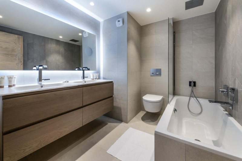 vail-lodge-val-disere-a11-005-760948