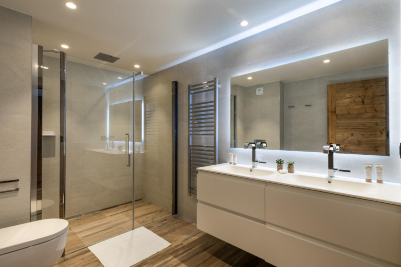 vail-lodge-val-disere-b31-081-761037