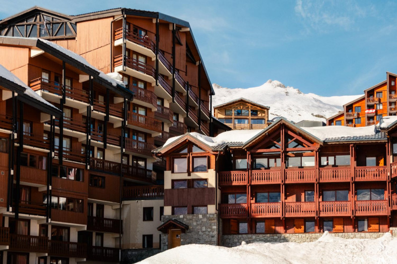 villagemontana-exterior-1460429