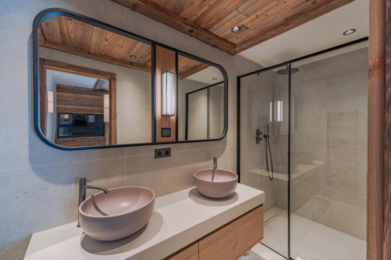 yuki-bana-apartment-alba-residence-m-ribel-17-1462212
