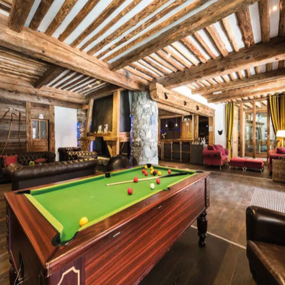 neveda-tignes-games-room-1460924
