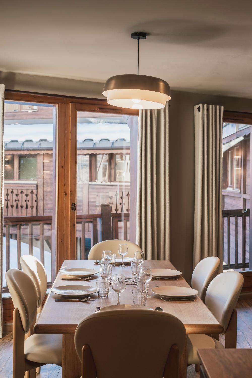 oxalys-vt-11-4p6n-dining-area-326186