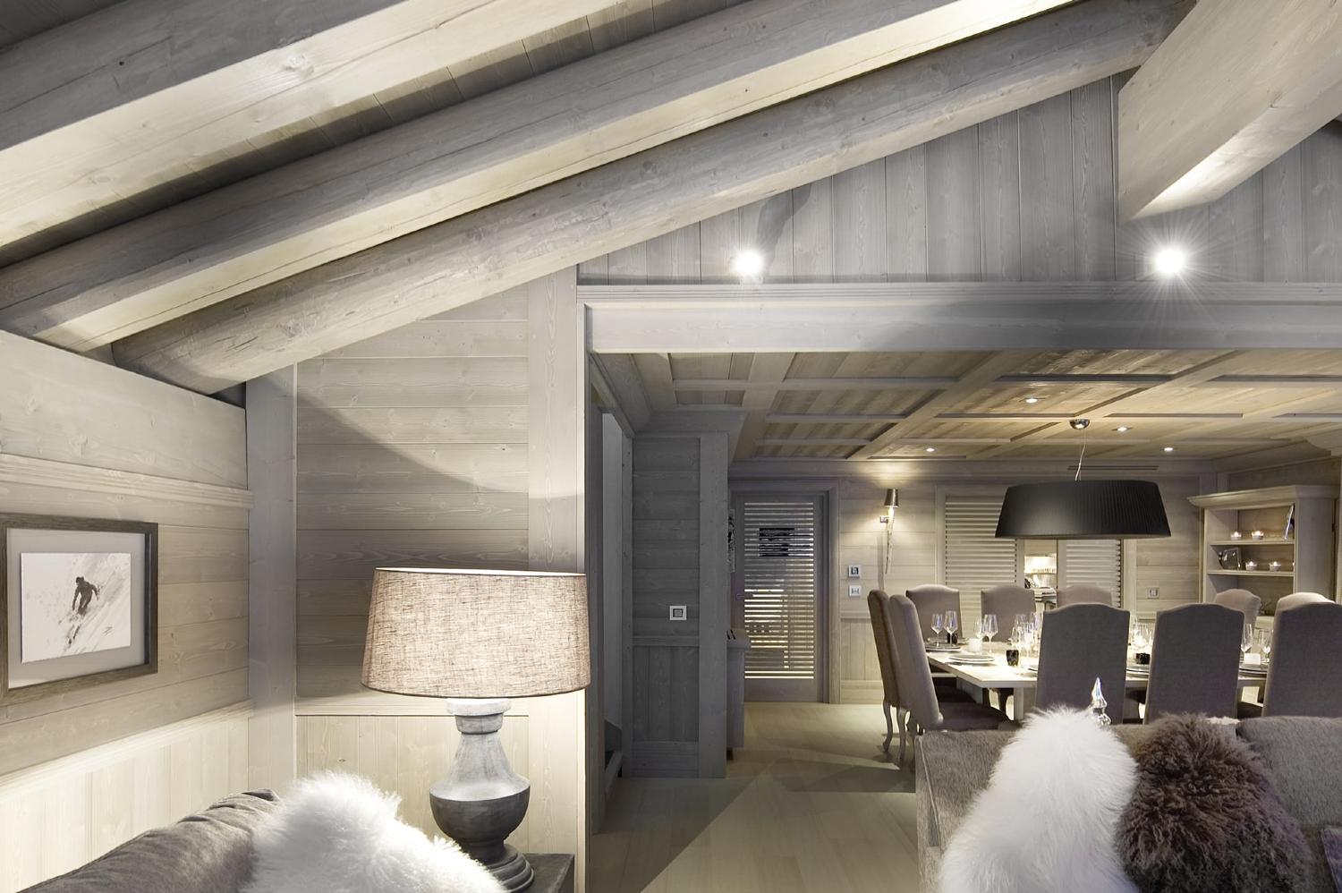 pearls-white5-min-1452048