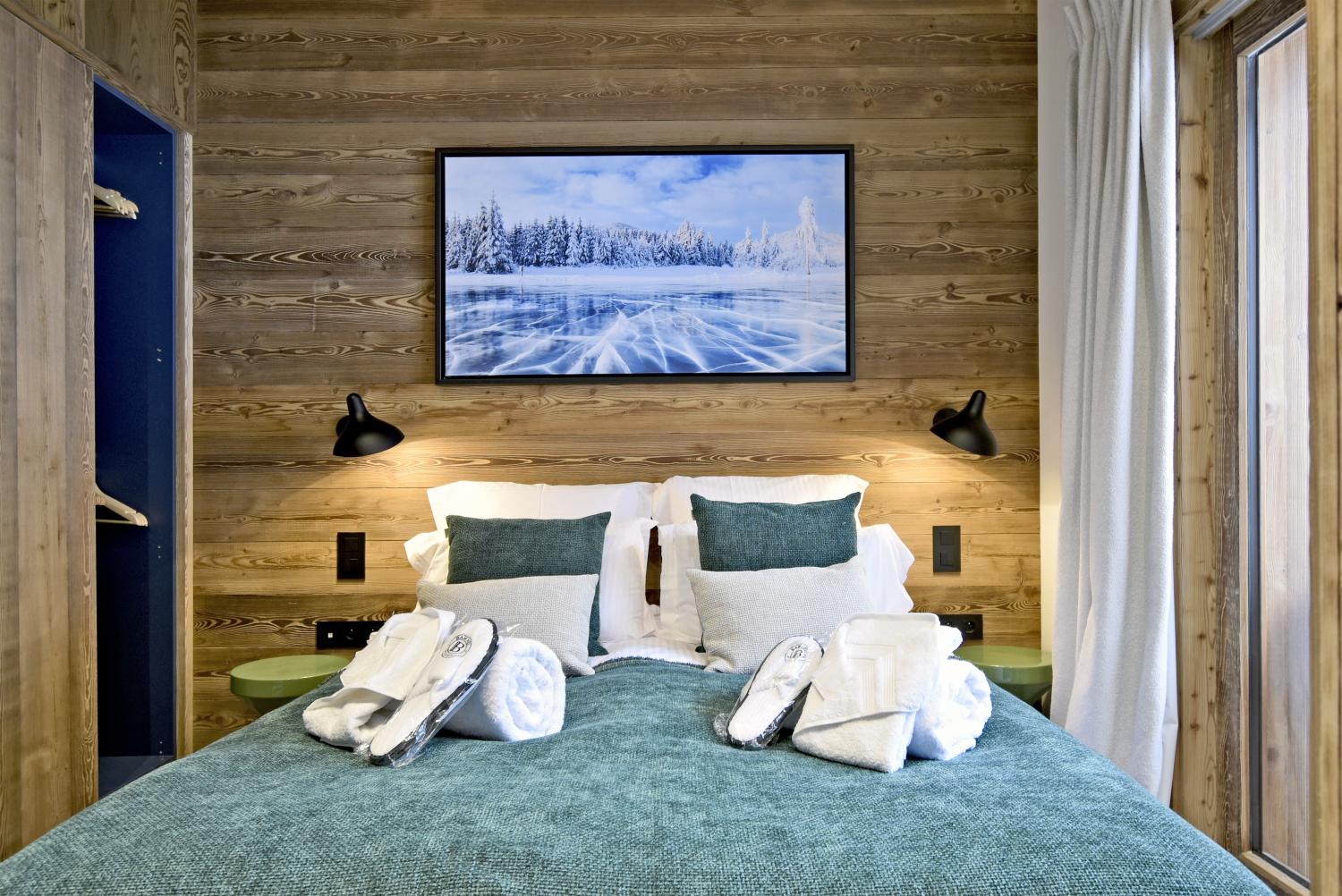 penthouse-isba-401-barnes-meribel-bedroom-5-1453483