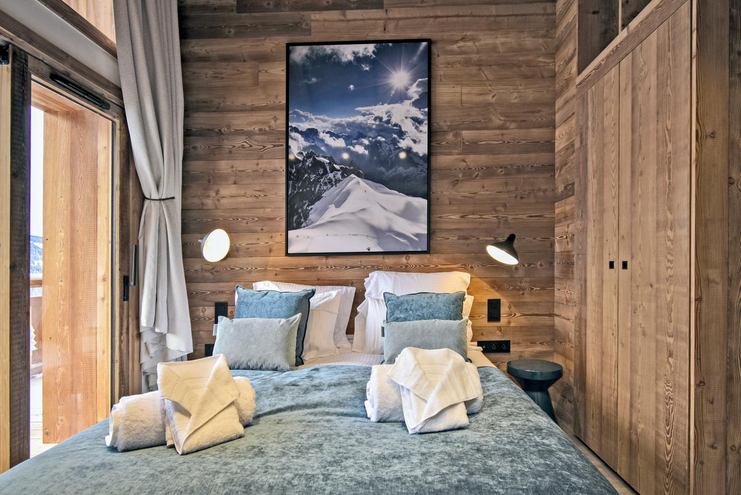 penthouse-isba-401-barnes-meribel-bedroom-7-1453485