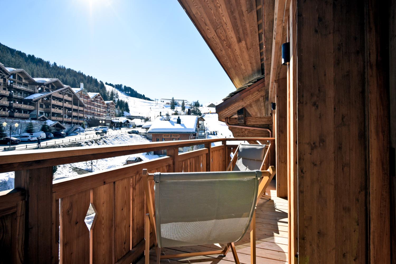 penthouse-merimad-lgcdp-meribel-balcony-2-1454219