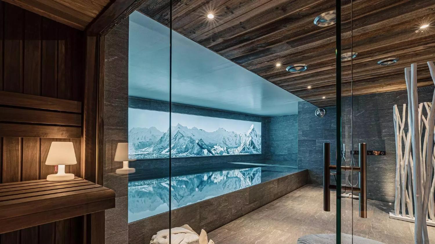 photos-bien-1205-pool-from-spa-1453019