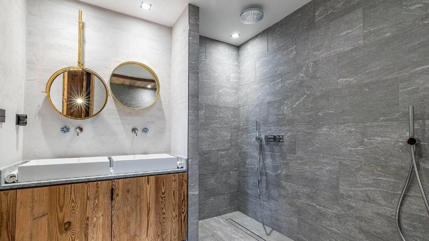 photos-bien-1206-shower-room-4-1-1453010