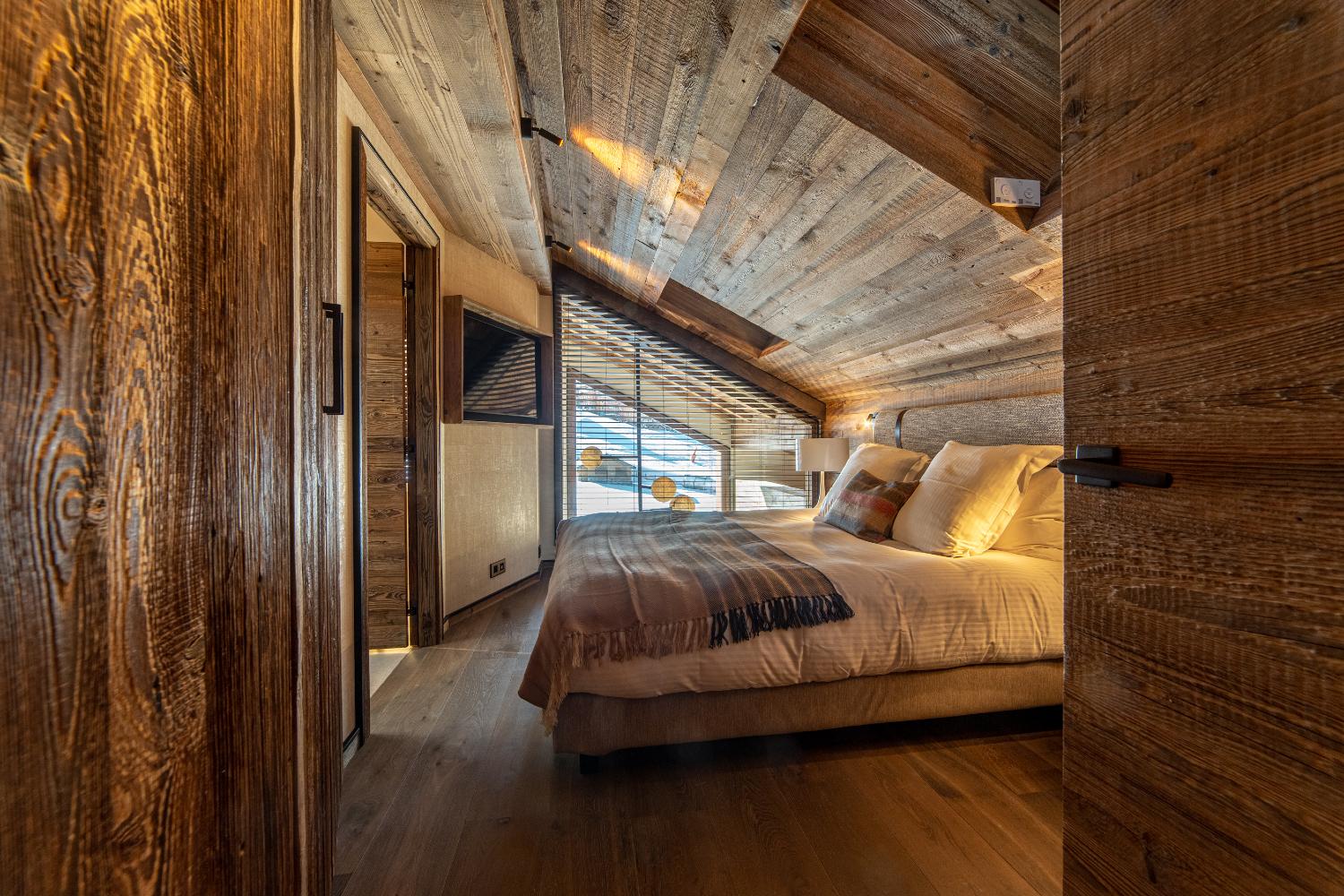 rooftop-chalet-lgcdp-meribel-bedroom-3-1453996