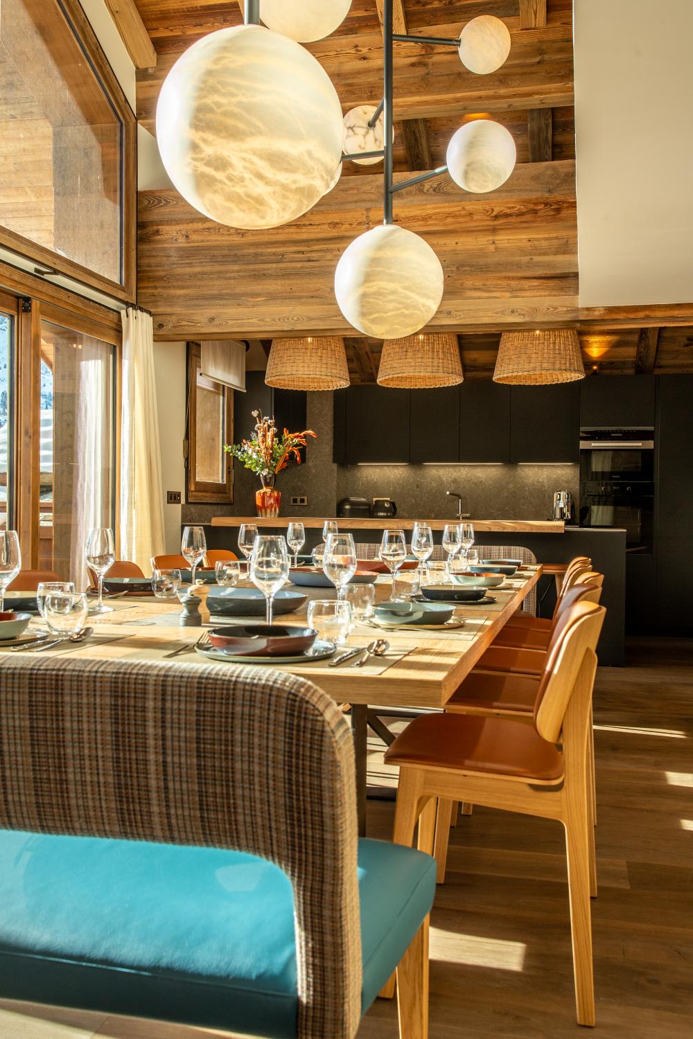 rooftop-chalet-lgcdp-meribel-dining-area-2-1453999