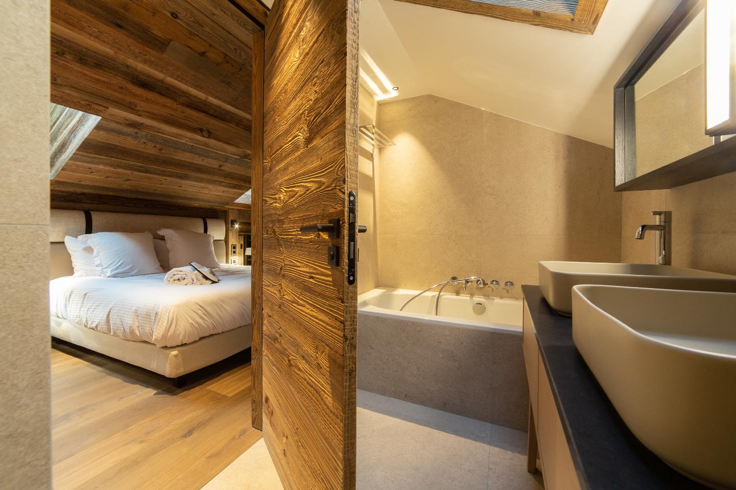 rooftop-chalet-lgcdp-meribel-kitchen-2-1454004