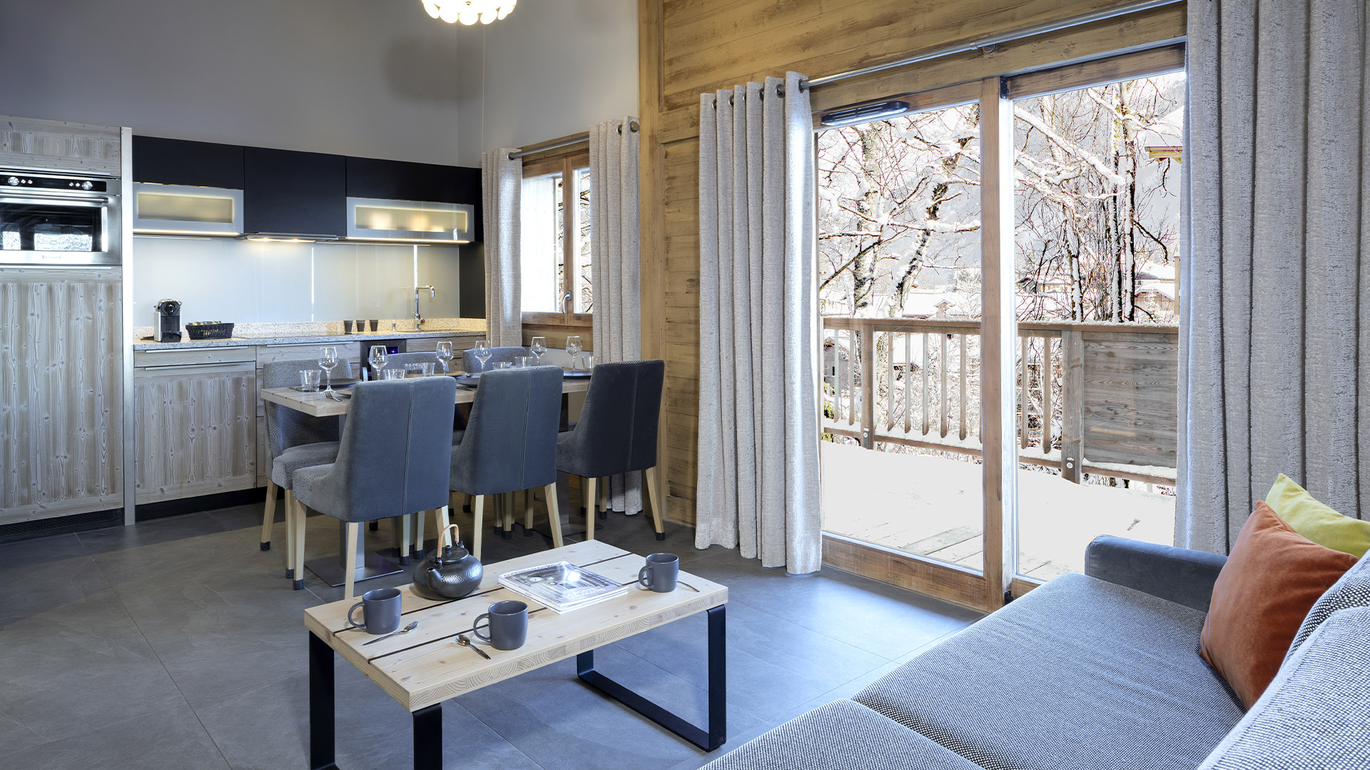 salle-a-manger-appartement-residence-chalets-elena-mgm-hotels-residences-19787-139