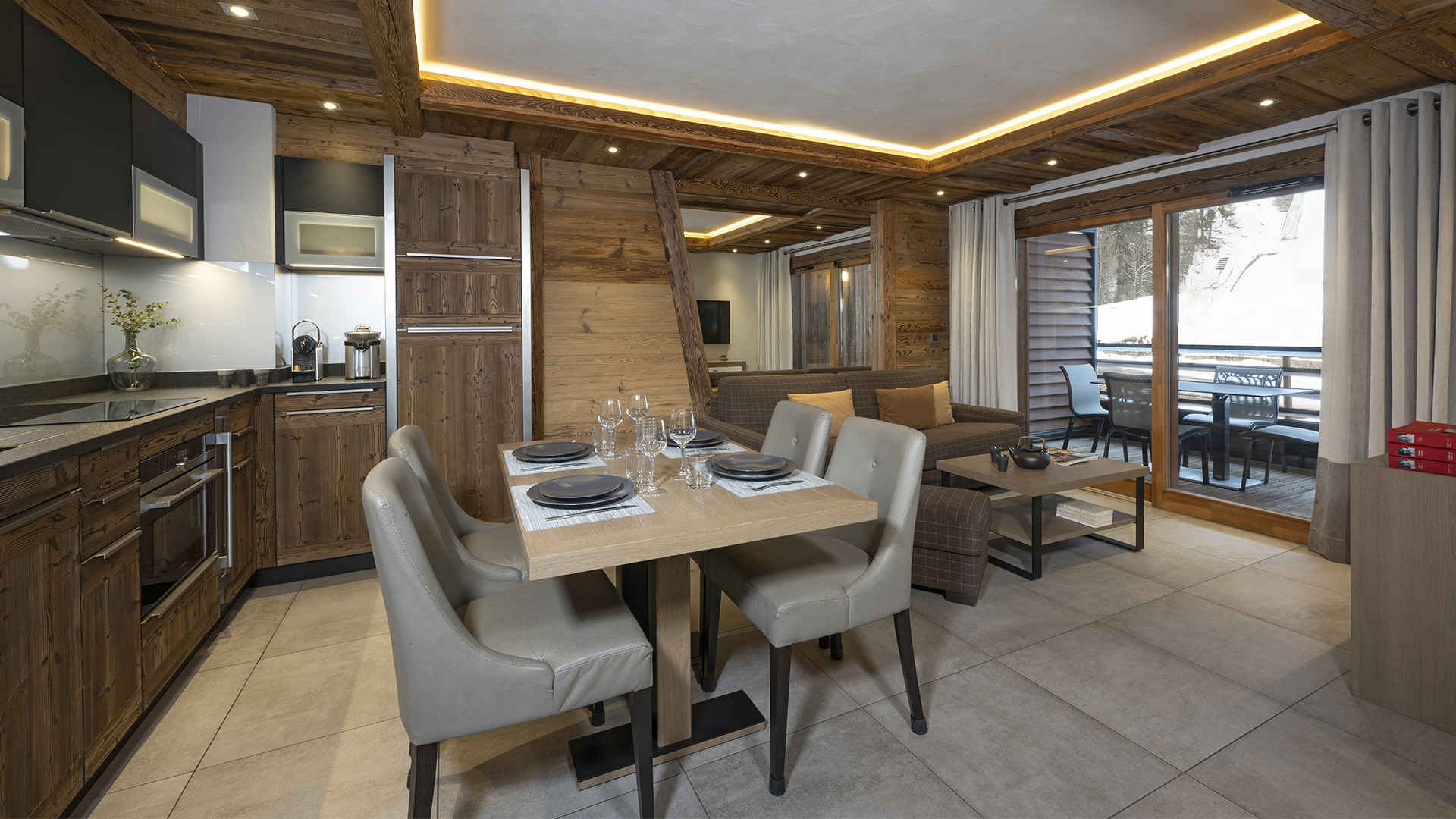 salle-a-manger-appartement-residence-cristal-de-jade-mgm-hotels-residences-20985-155