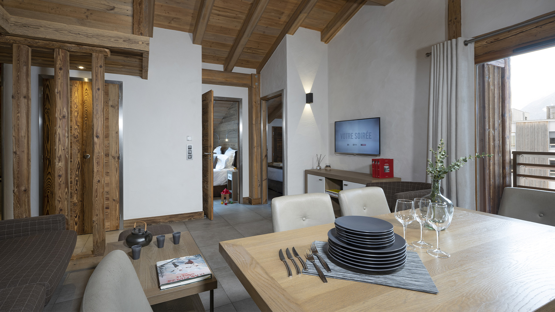 salle-a-manger-appartement-residence-cristal-de-jade-mgm-hotels-residences-20993-164