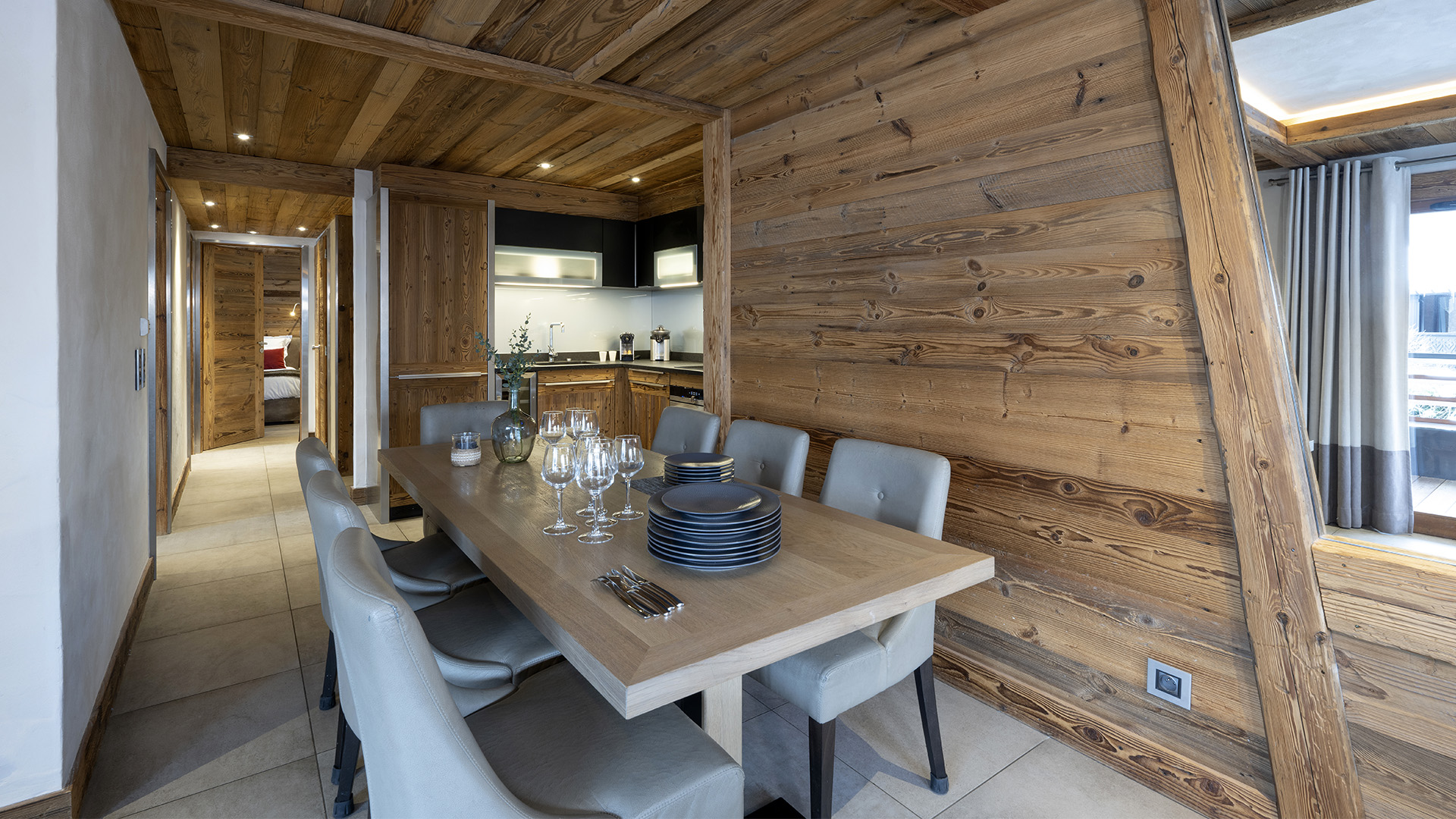 salle-a-manger-appartement-residence-cristal-de-jade-mgm-hotels-residences-21008-copie-182