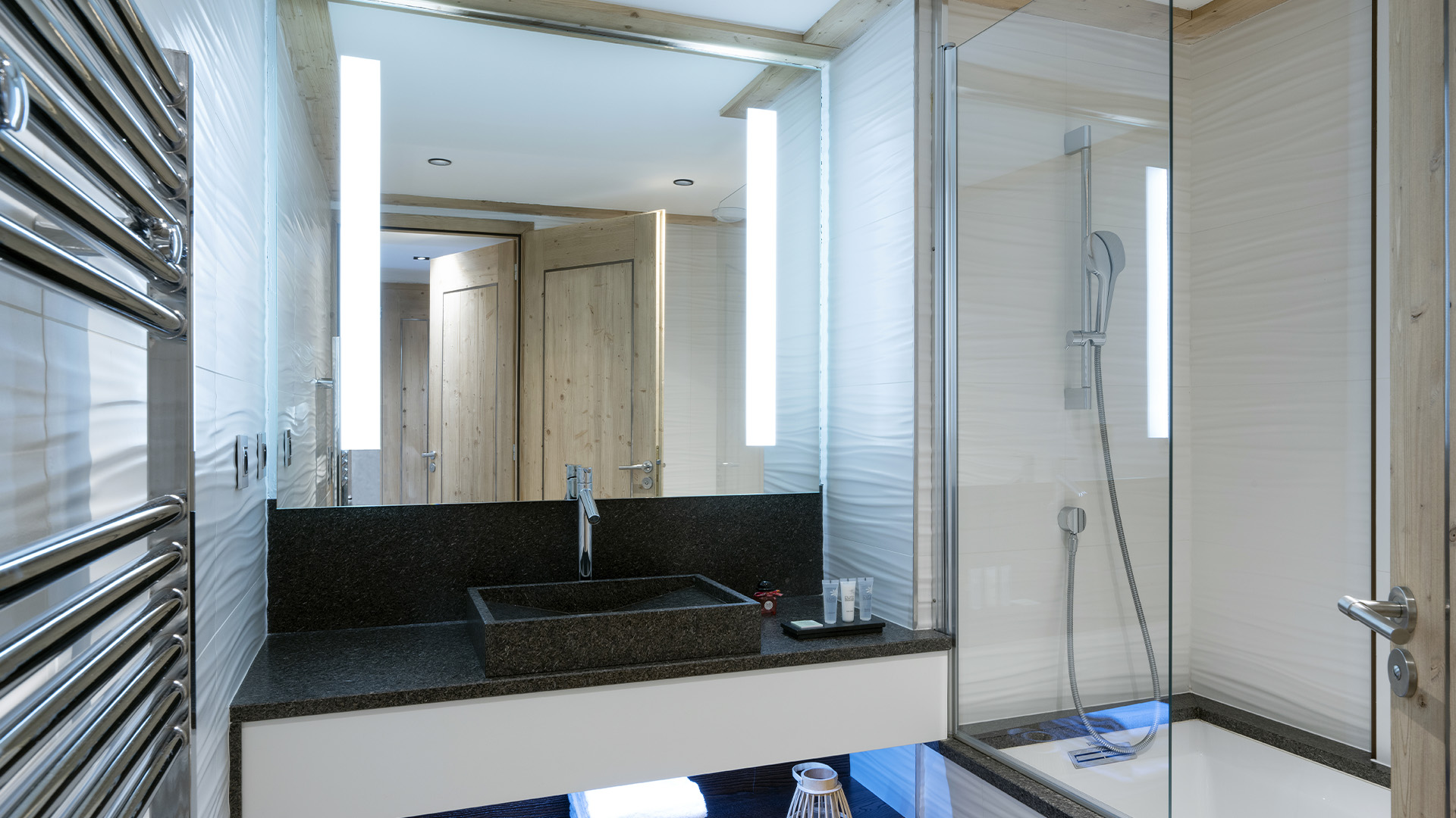 salle-de-bains-appartement-residence-anitea-mgm-hotels-residences-31128-96