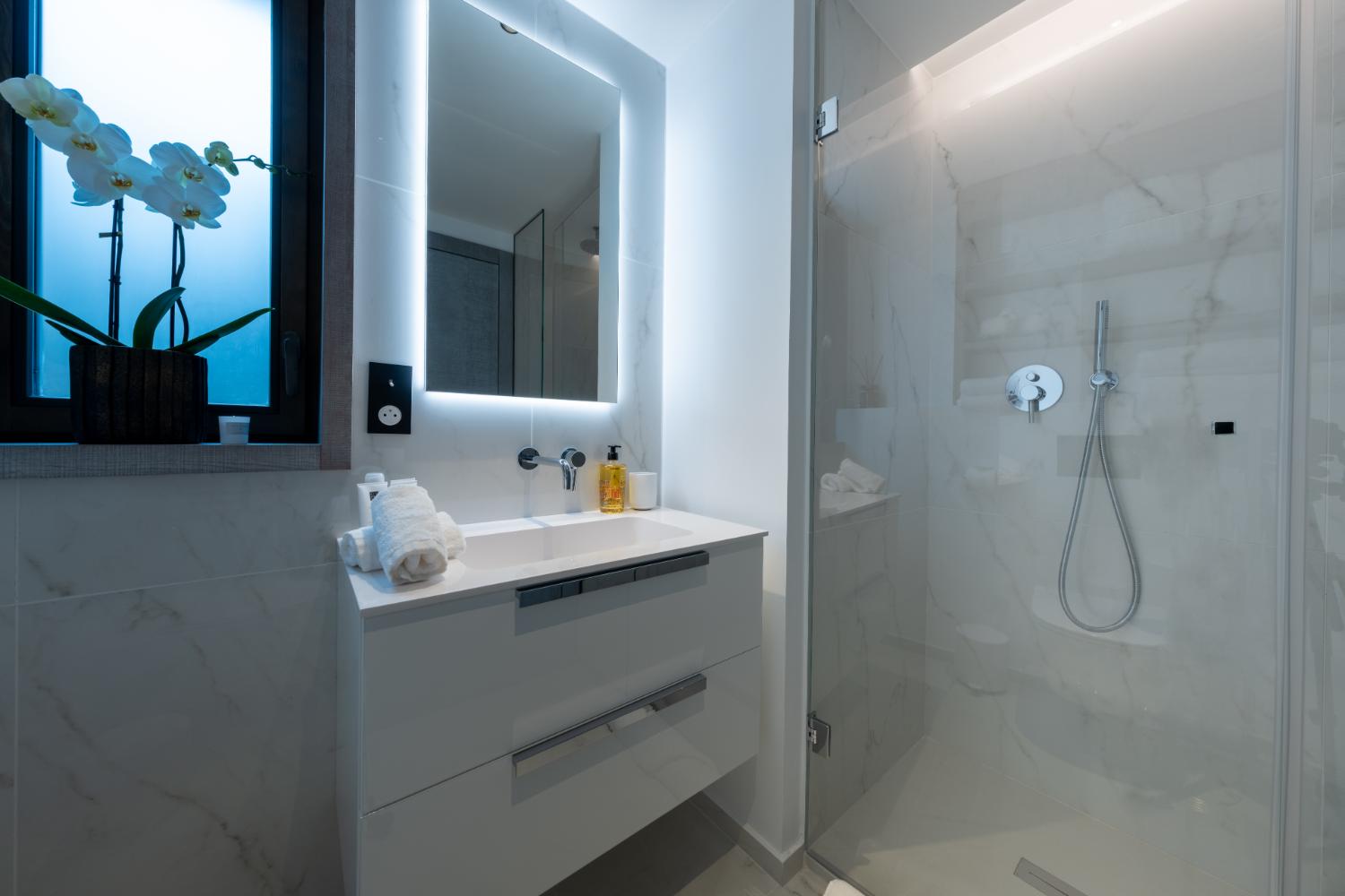 sha-exclusive-alpine-retreat-in-courchevel-1850-luxury-apartment-with-prime-location-courchevel-1850-13-1463750