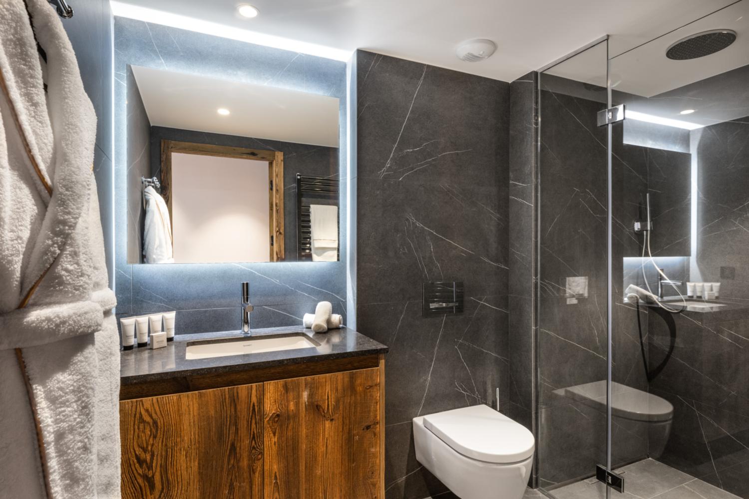 silverstone-valdisere-philippe-gal-a06-050-798996