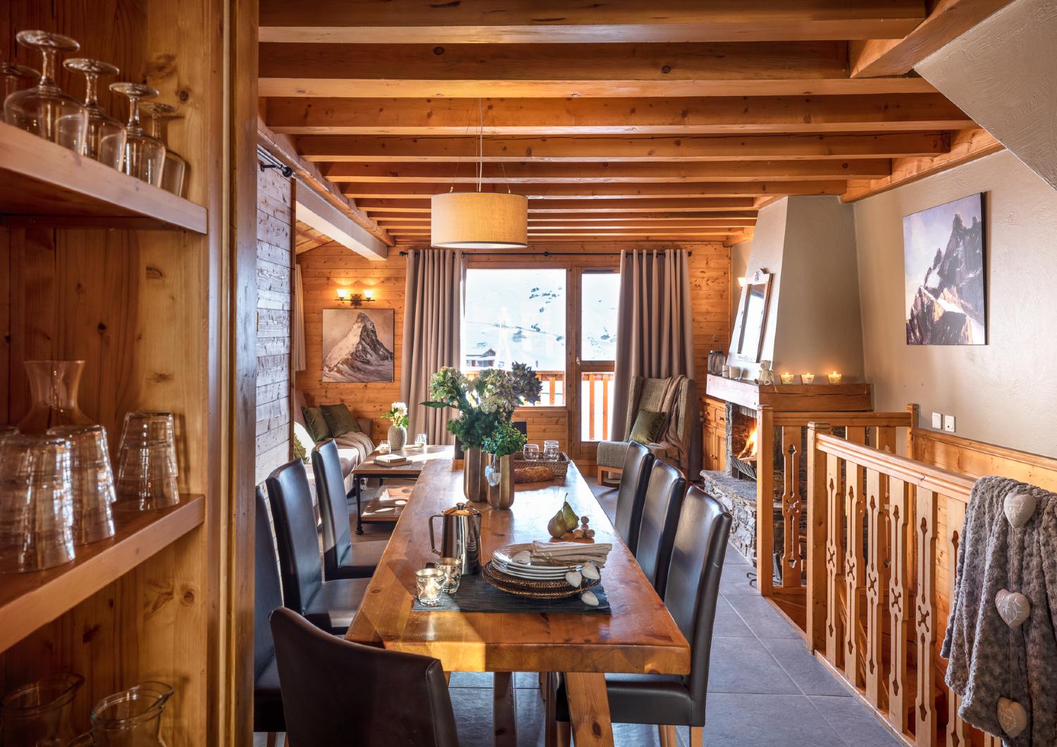 soleil-1-apt13-5p8-8pers-dining-313464