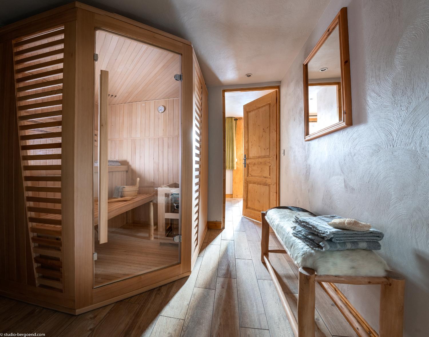 soleil1-apt14-5p8s-8pers-sauna-313487