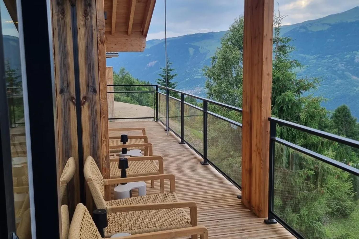 sublime-chalet-16-personnes-avec-sauna-jacuzzi-12-1464646
