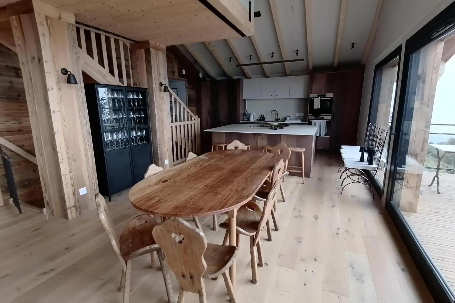 sublime-chalet-16-personnes-avec-sauna-jacuzzi-6-1465282