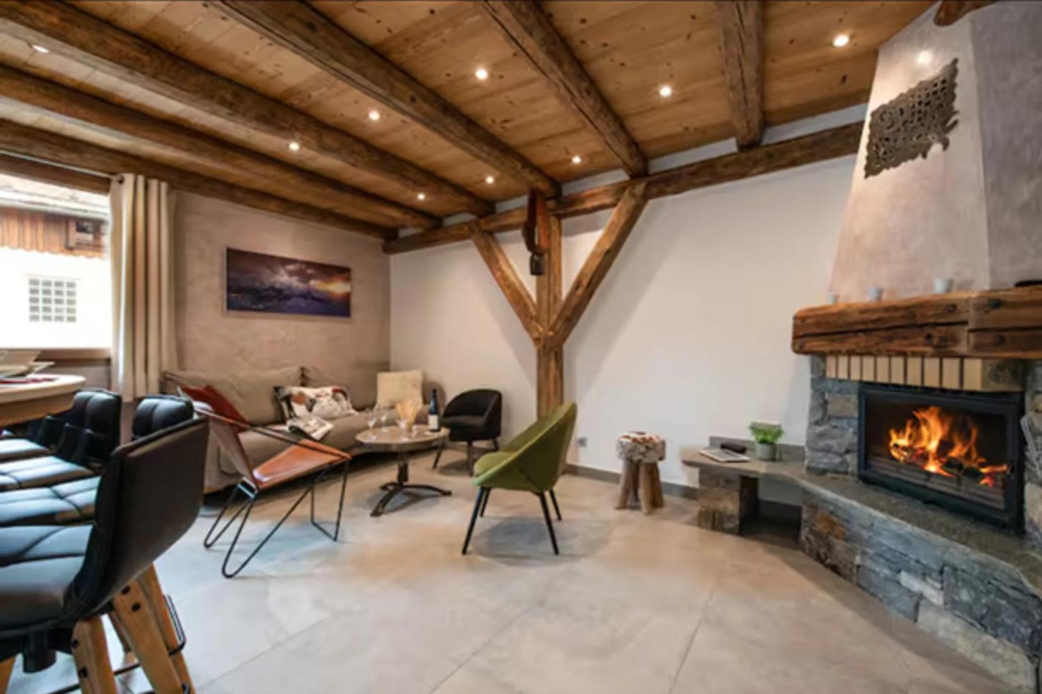 superbe-chalet-12-pers-situe-a-longefoy-3-1465262