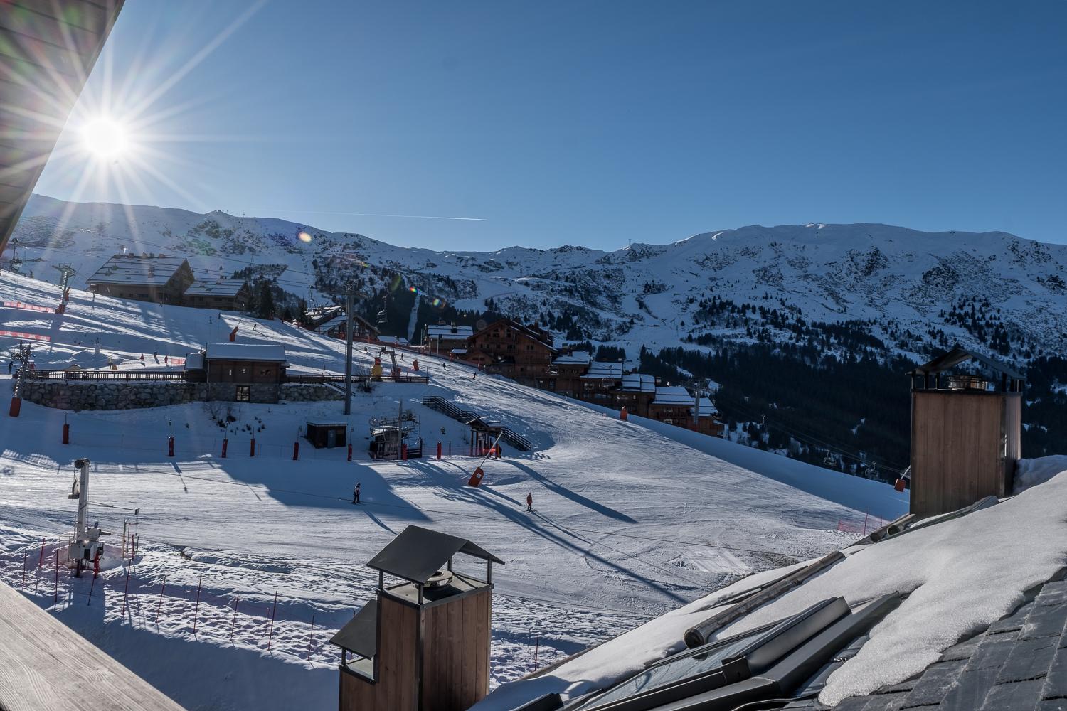 the-penthouse-of-yeti-meribe-balcony-view-3-1453612