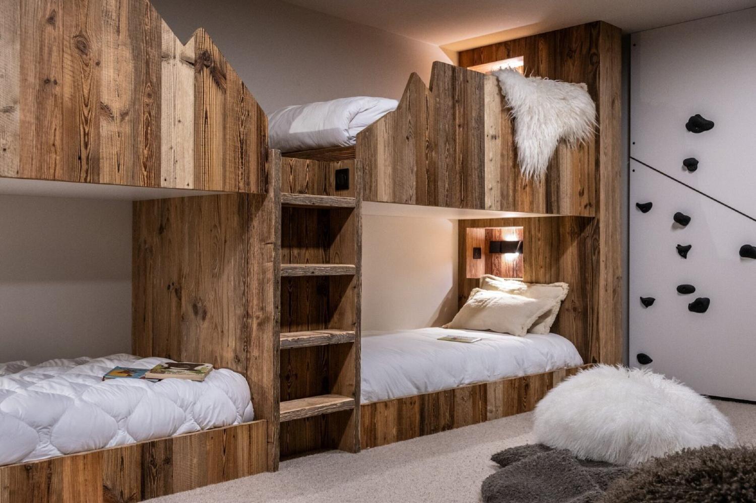 topaz-bunk-room-1450038