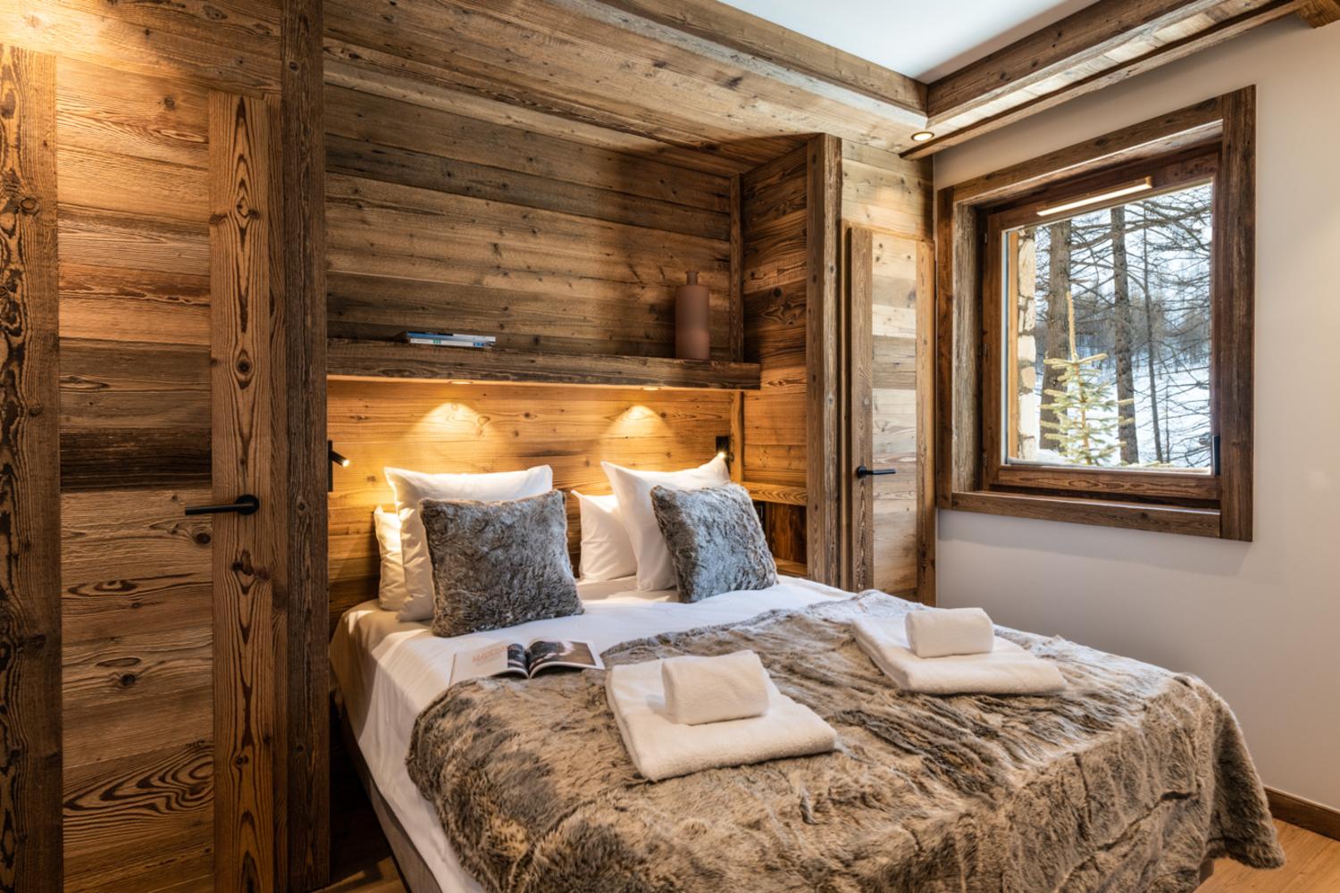 vail-lodge-val-disere-a01-054-760921