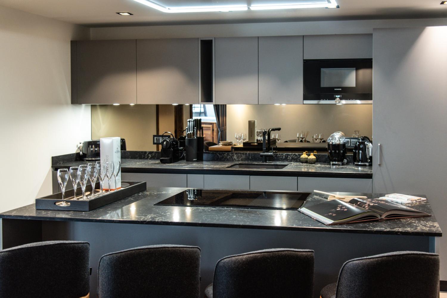 vail-lodge-val-disere-a12-102-760955