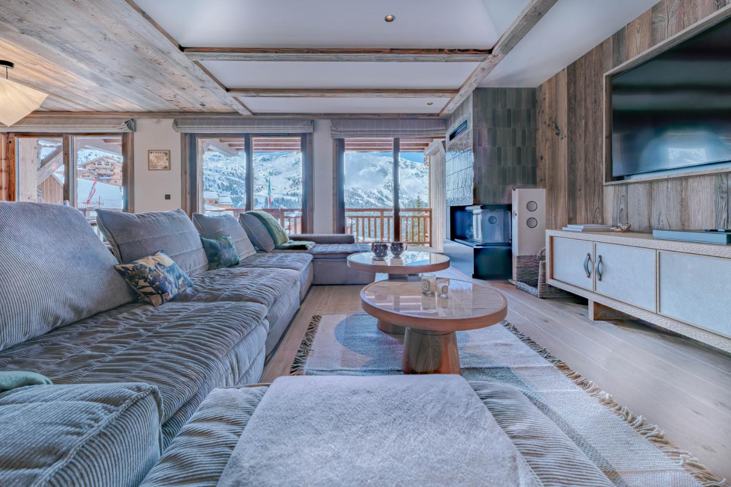 yuki-bana-apartment-alba-residence-m-ribel-8-1462203
